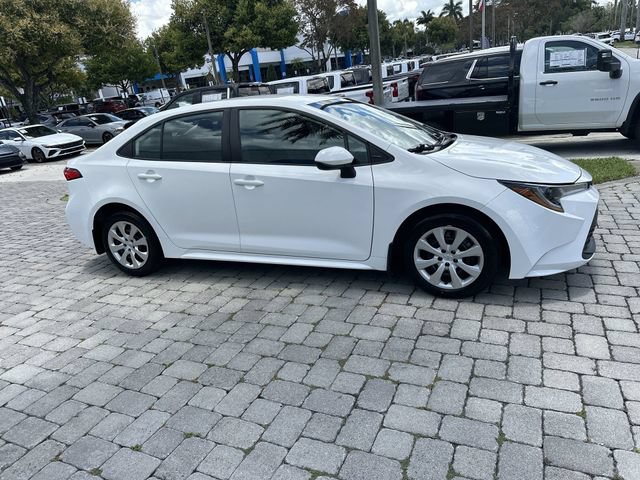 Used 2024 Toyota Corolla LE FWD image 15