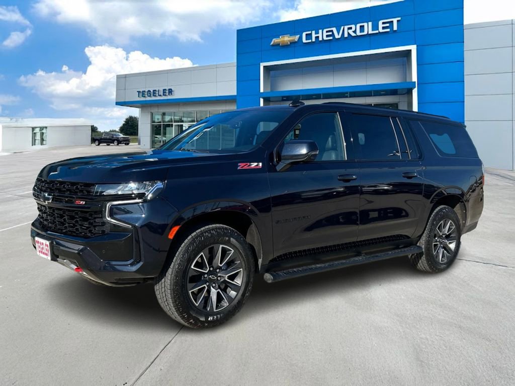 Used 2023 Chevrolet Suburban Z71 w/ Luxury Package AWD/4WD image 1