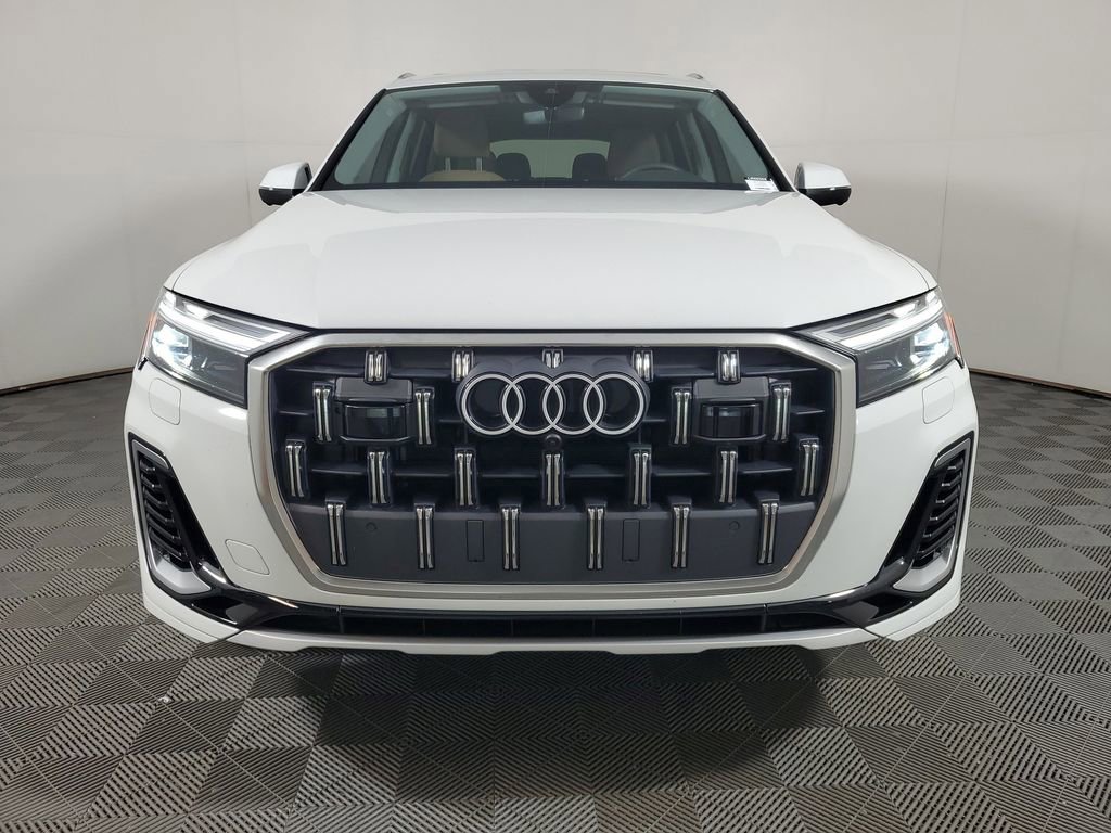 Used 2025 Audi Q7 3.0T Premium w/ Convenience Package AWD/4WD image 2