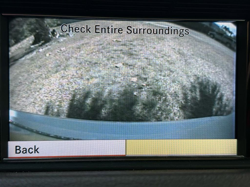 Used 2010 Mercedes-Benz E 350 4MATIC Sedan image 13