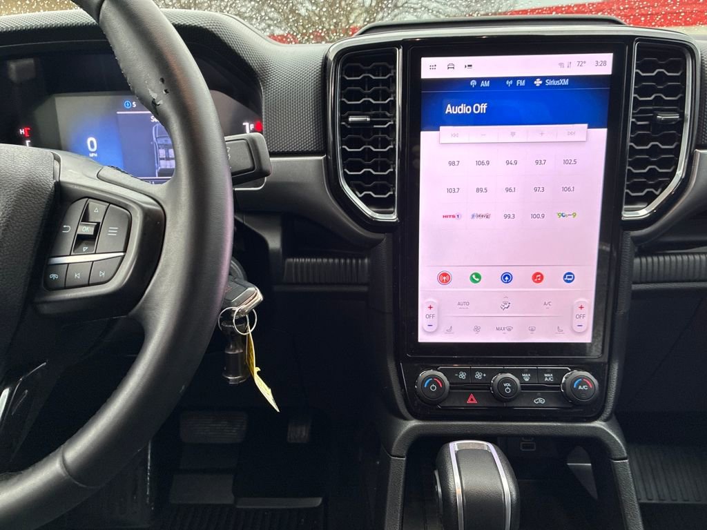 Used 2024 Ford Ranger XLT w/ FX4 Off-Road Package image 18