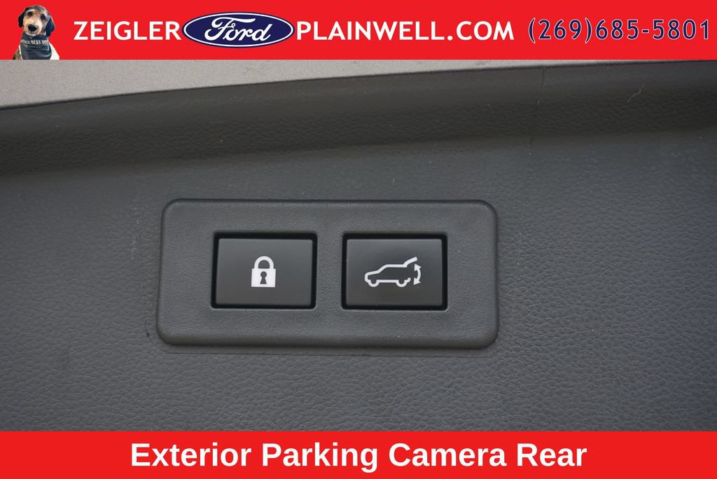 Used 2023 Subaru Outback Premium AWD/4WD image 11