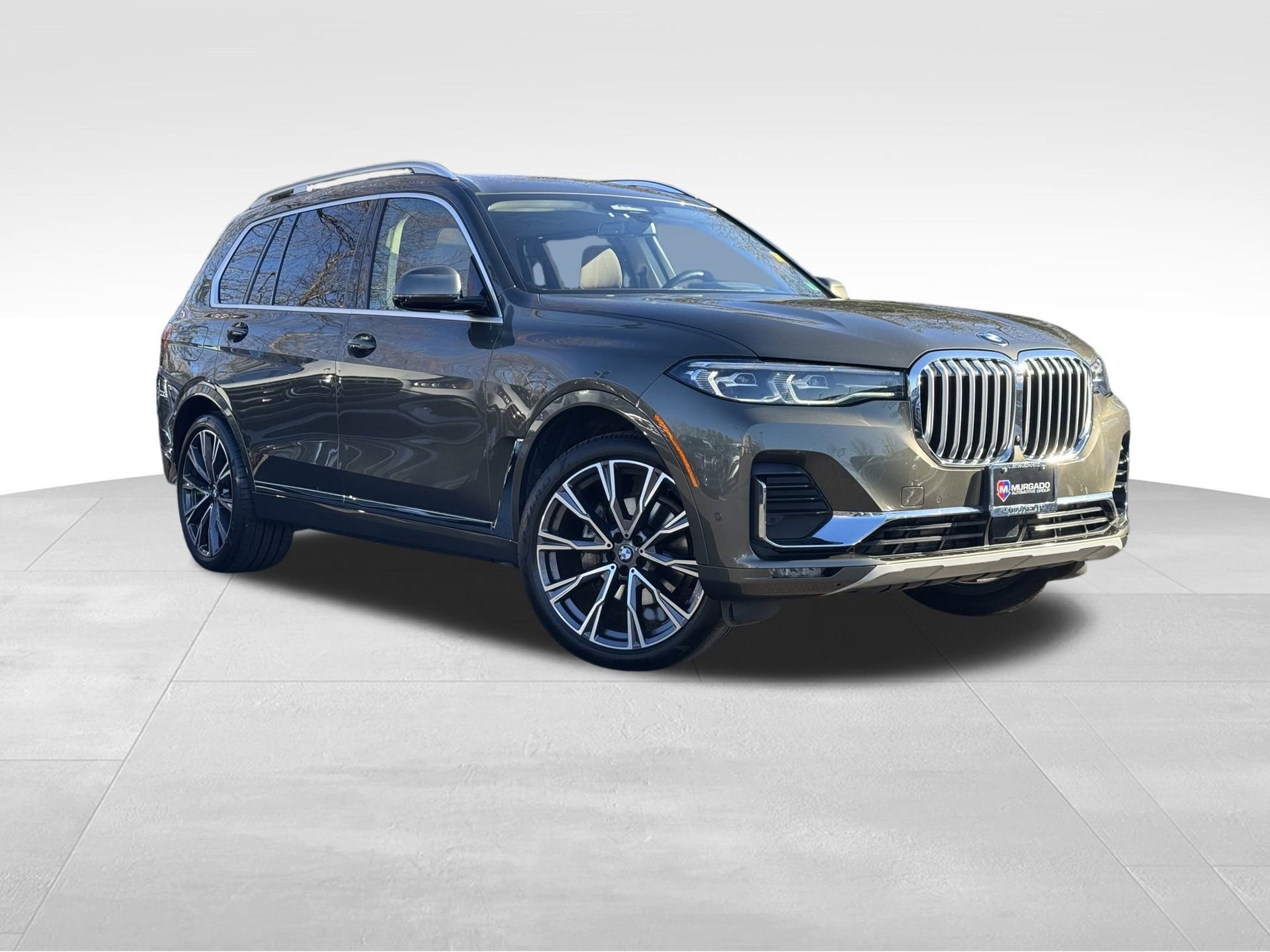 Used 2022 BMW X7 xDrive40i w/ Premium Package image 1
