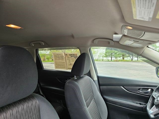 Used 2020 Nissan Rogue S AWD/4WD image 13