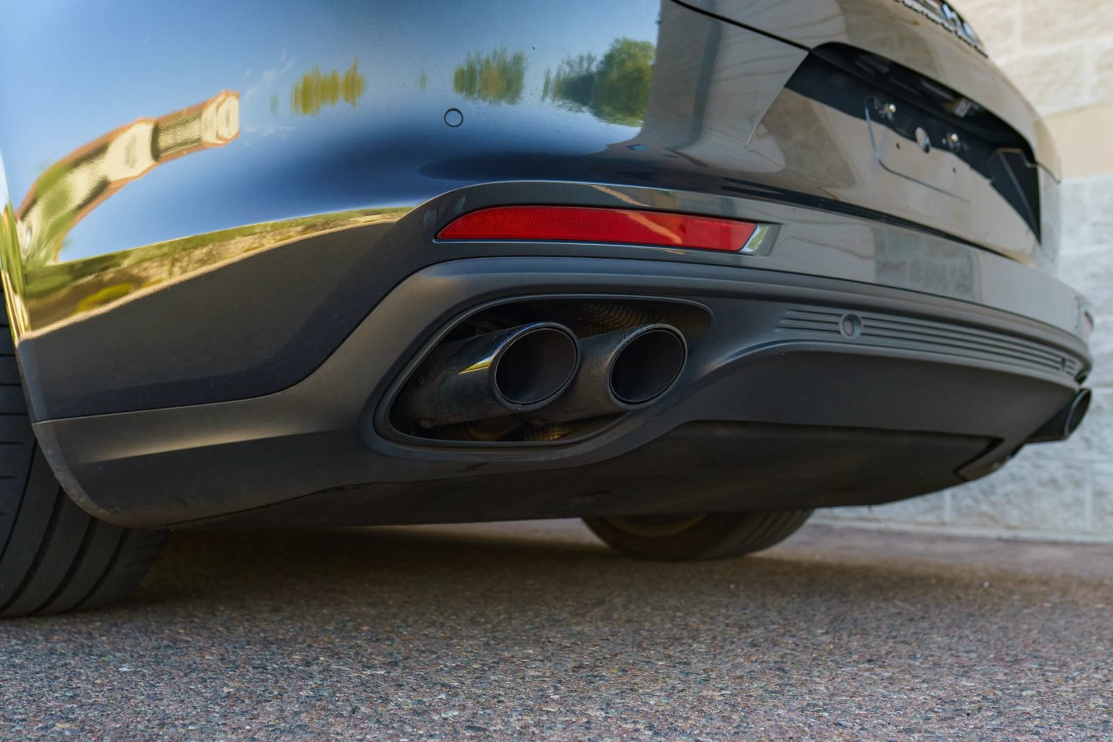 Used 2017 Porsche Panamera Turbo AWD/4WD image 50