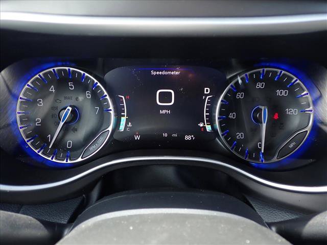 New 2027 Chrysler Pacifica Select AWD/4WD image 27