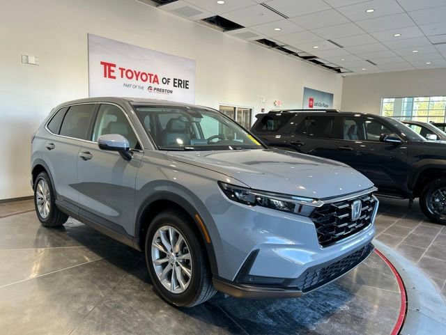 Used 2025 Honda CR-V EX-L image 1