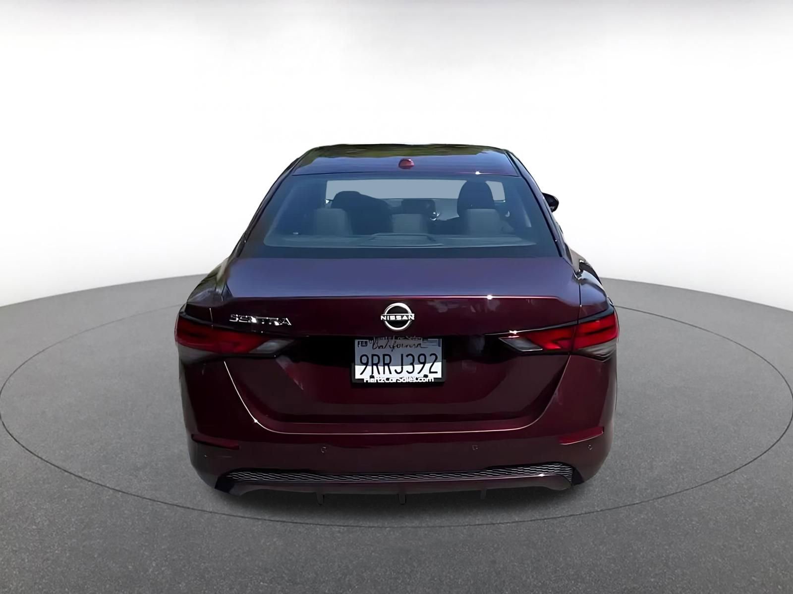 Used 2025 Nissan Sentra SV FWD image 11