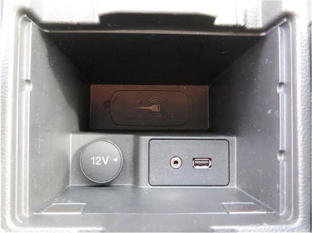 Used 2015 Ford Focus SE image 9