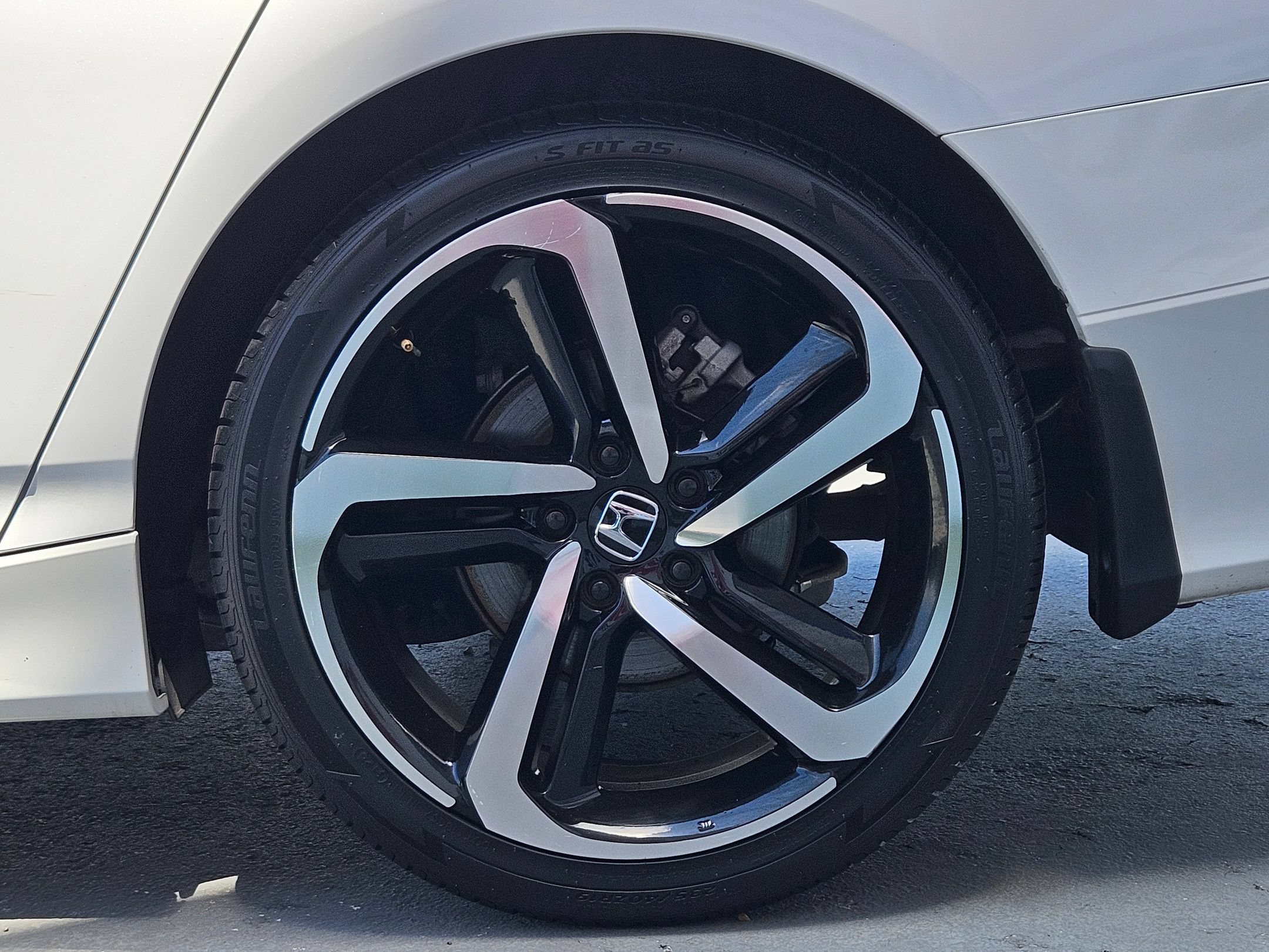 Used 2022 Honda Accord Sport image 28