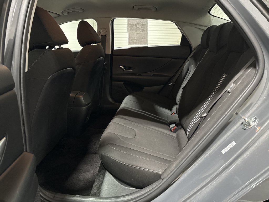 Used 2024 Hyundai Elantra SEL FWD image 23