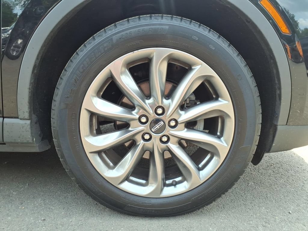 Certified 2021 Lincoln Corsair AWD w/ Premium Package image 25