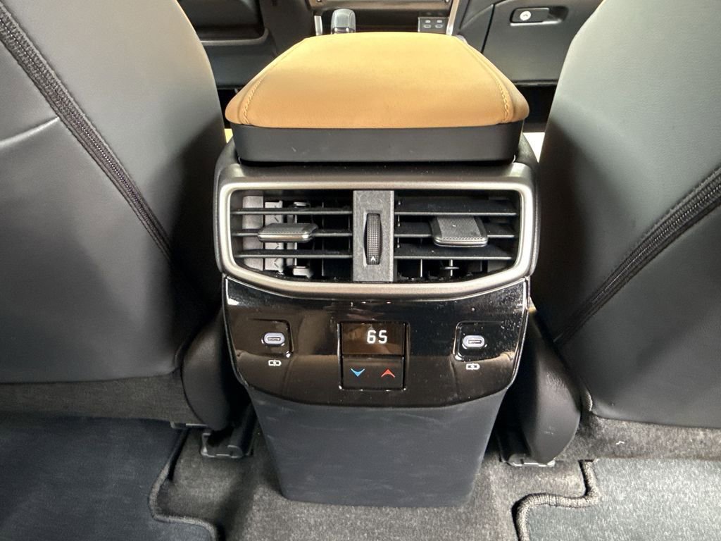 Used 2025 Lexus RX 350 Premium w/ Accessory Package (Z1) image 18