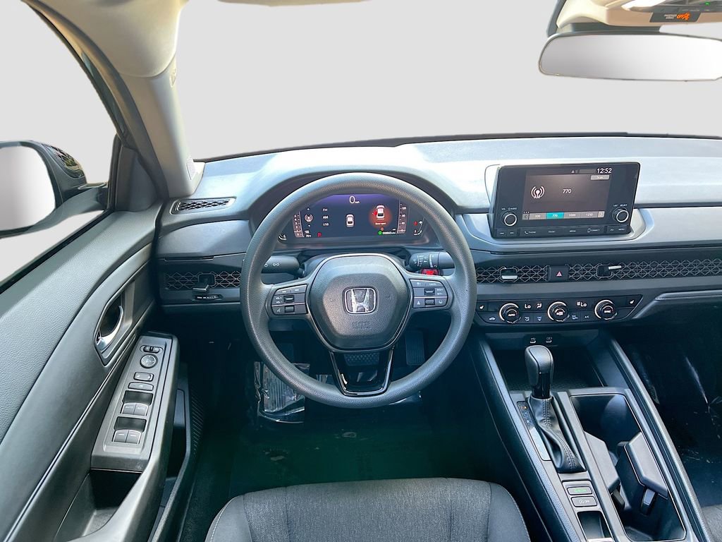 Used 2025 Honda Accord SE image 21