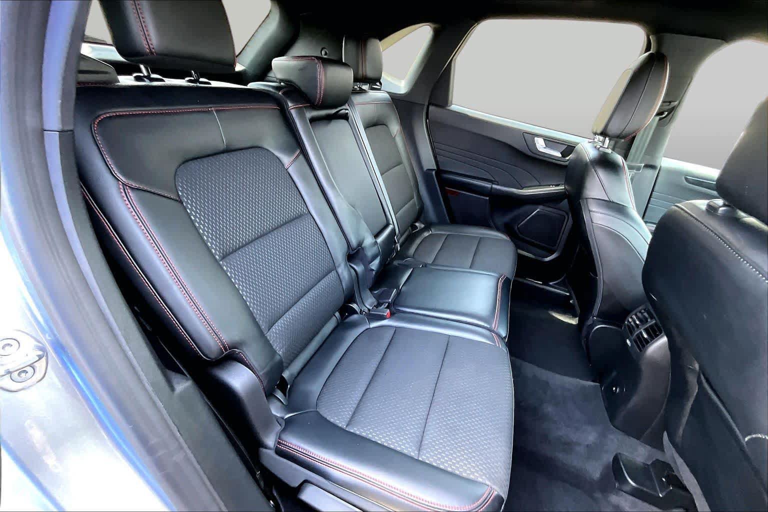 Used 2023 Ford Escape ST-Line w/ Tech Pack #1 FWD image 20