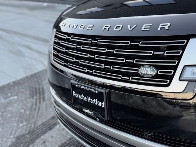 Used 2023 Land Rover Range Rover SE image 34