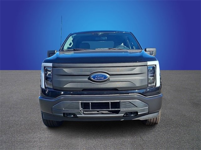 Used 2023 Ford F150 Lightning Pro image 2