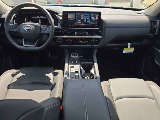 New 2026 Nissan Pathfinder SL image 13