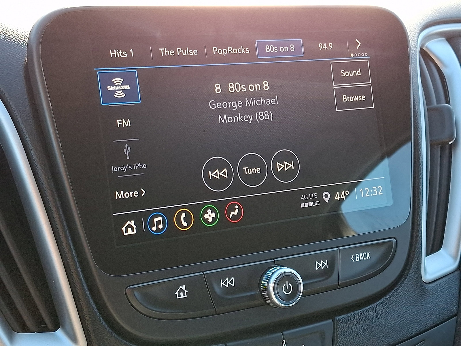 Used 2024 Chevrolet Malibu LT image 16