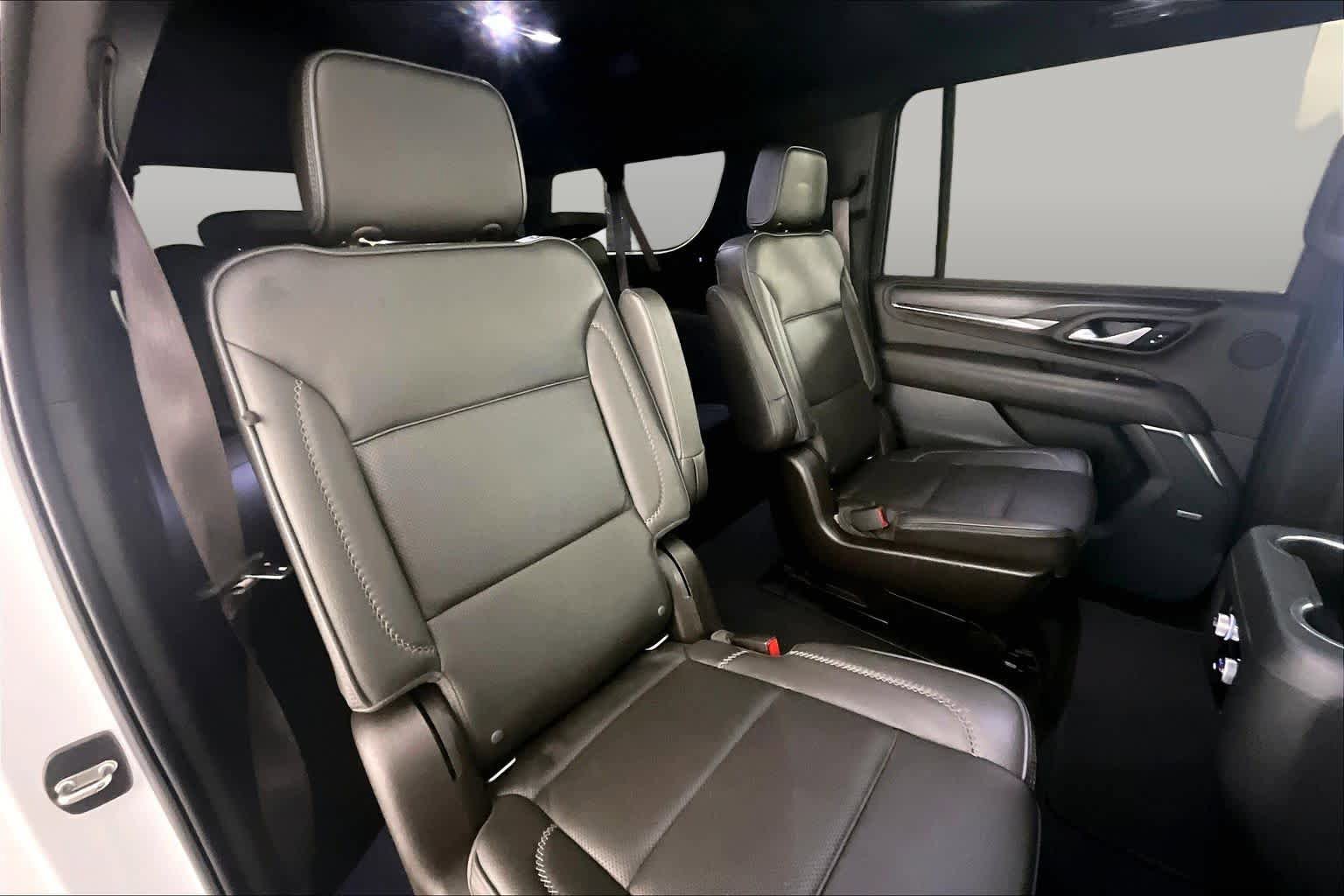Used 2022 GMC Yukon XL Denali AWD/4WD image 20