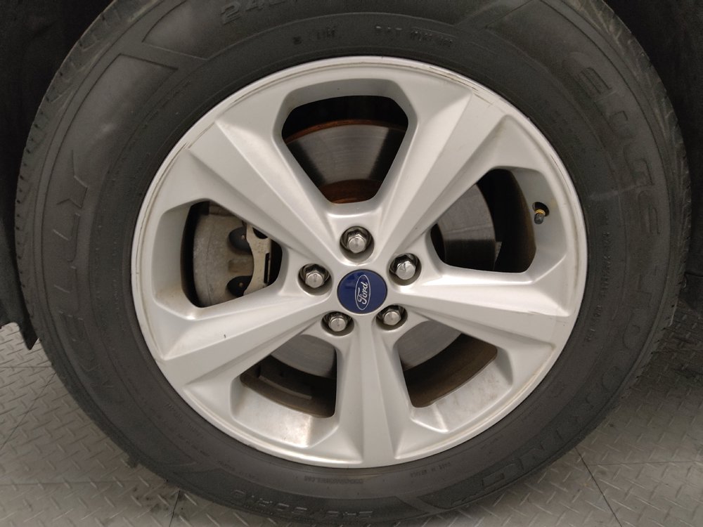 Used 2016 Ford Edge SE AWD/4WD image 31