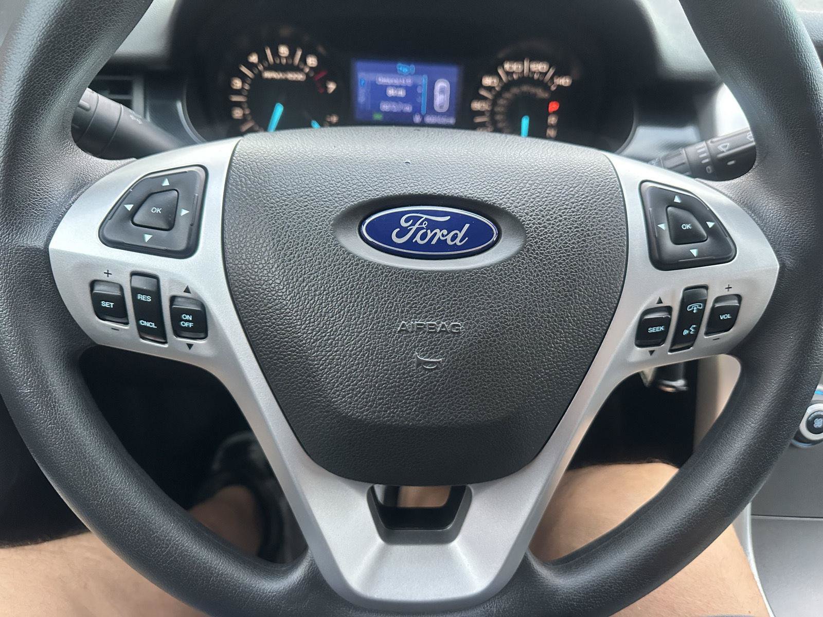 Used 2013 Ford Edge SE FWD image 19