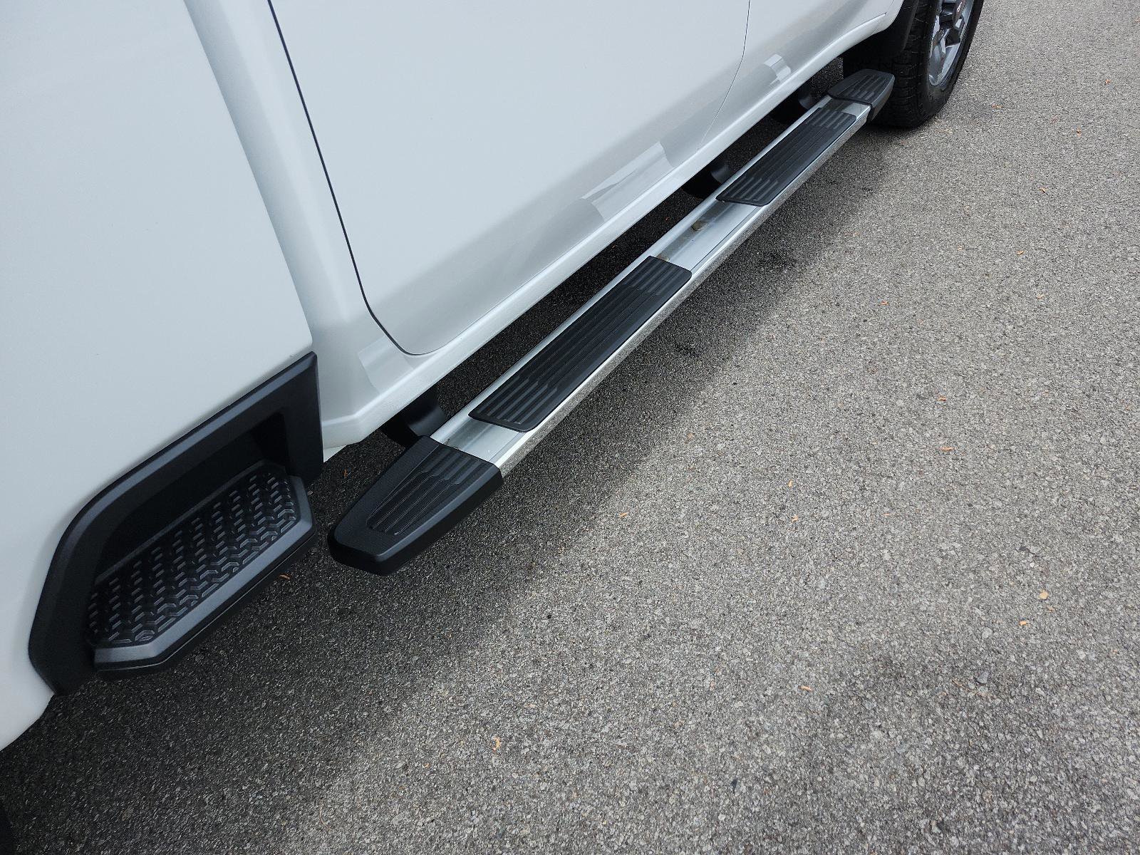 Certified 2025 GMC Sierra 2500 SLT w/ SLT Premium Package image 8