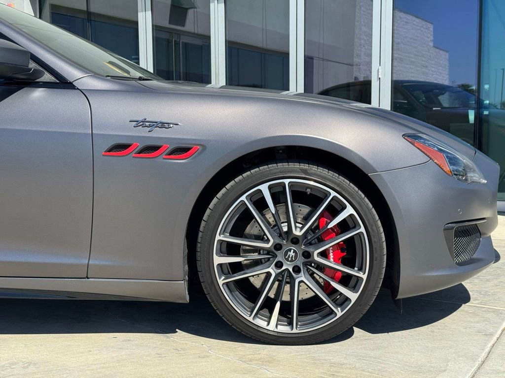 Used 2022 Maserati Quattroporte Trofeo image 10