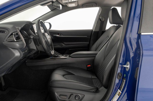 Used 2024 Toyota Camry SE FWD image 30