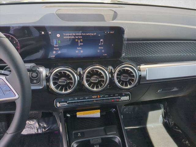 New 2026 Mercedes-Benz GLB 250 image 12