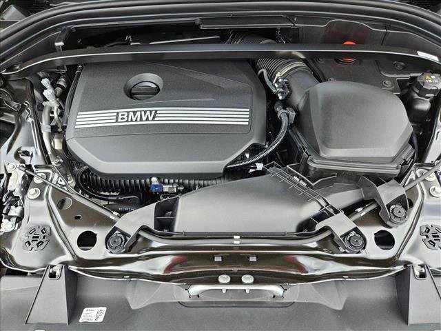 Used 2025 BMW X1 xDrive28i w/ Premium Package image 17