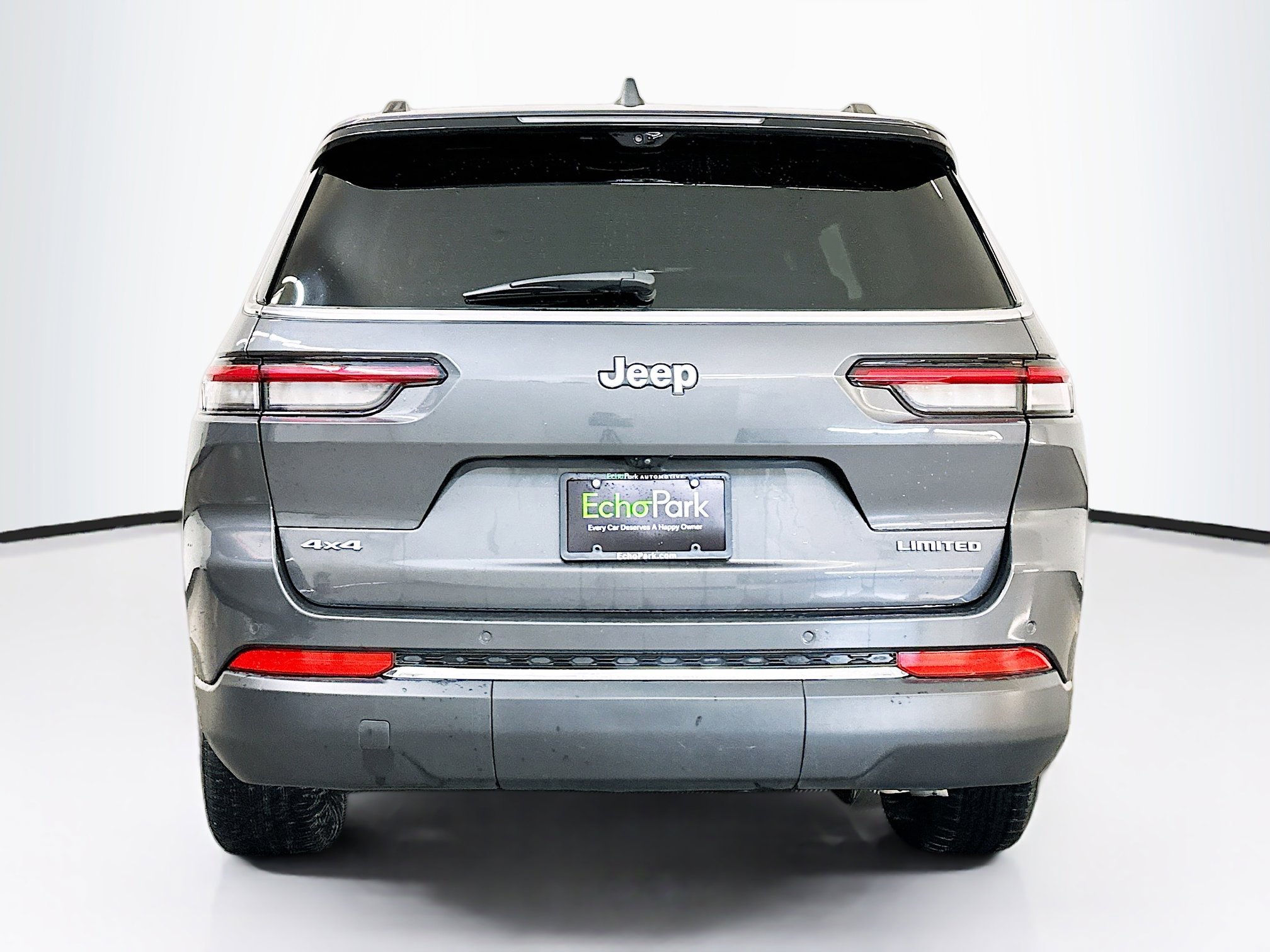 Used 2024 Jeep Grand Cherokee L Limited w/ Luxury Tech Group II image 7