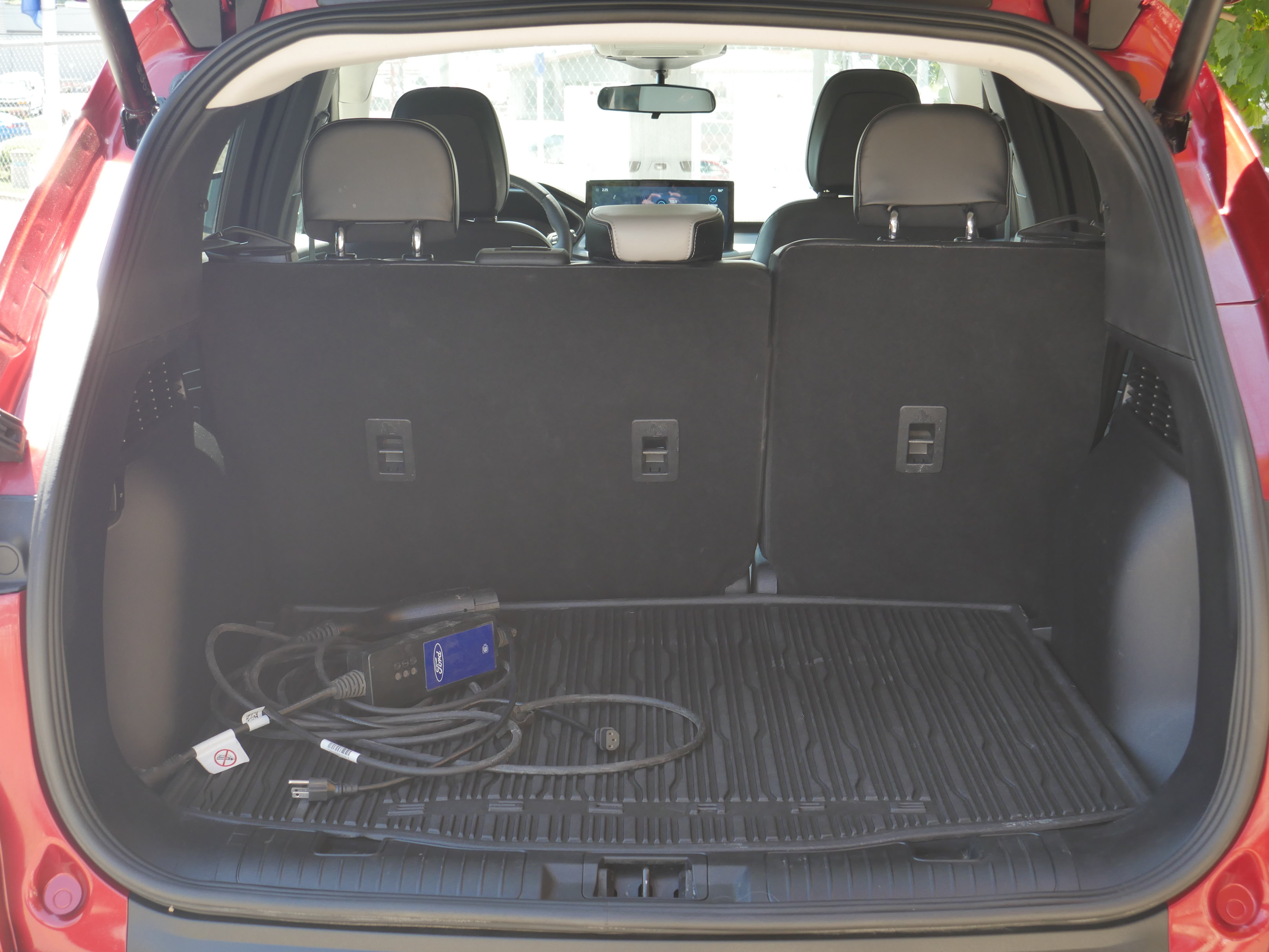 Certified 2024 Ford Escape SE FWD image 21