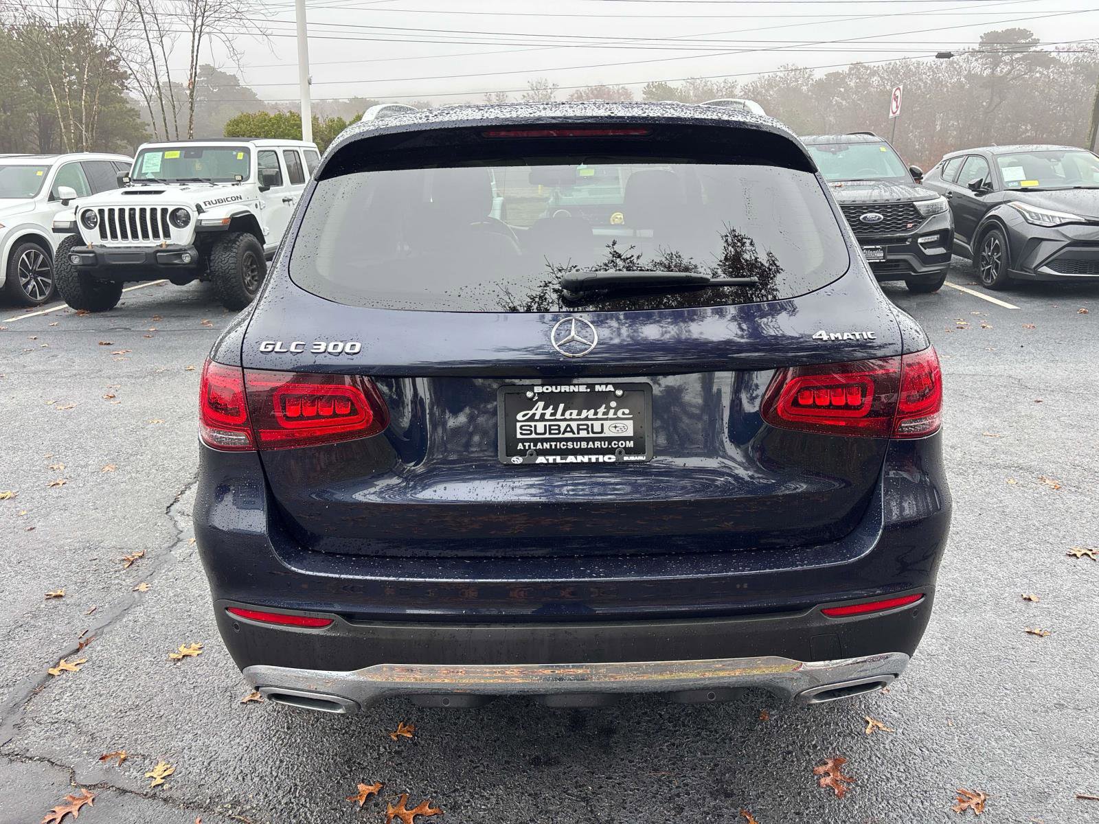 Used 2021 Mercedes-Benz GLC 300 4MATIC image 4