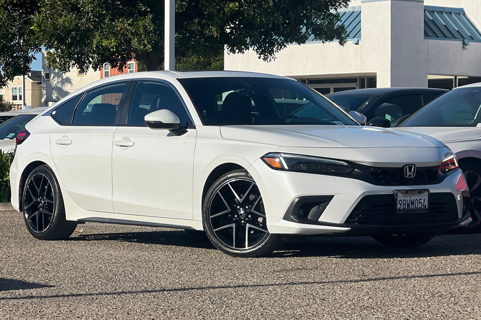 Used 2022 Honda Civic Sport Touring image 2