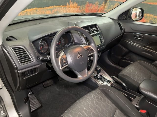 Used 2024 Mitsubishi Outlander Sport ES image 22