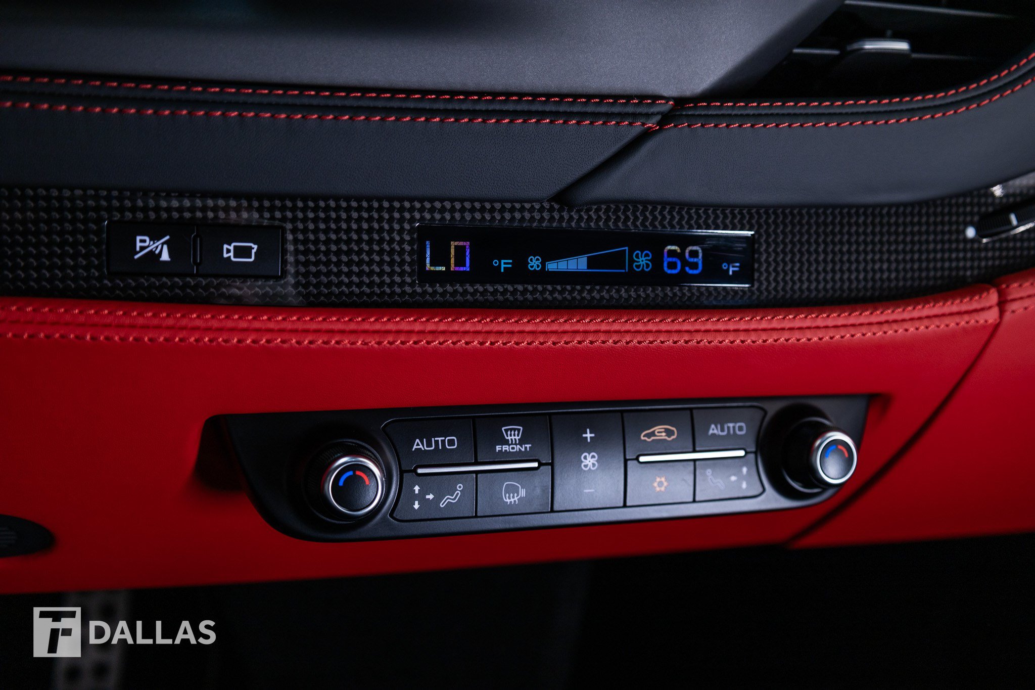 Used 2022 Ferrari F8 Tributo RWD image 34