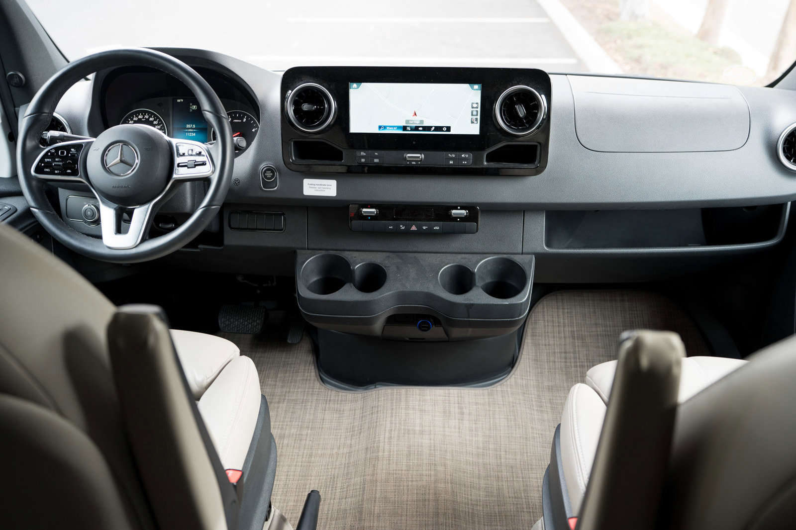 Used 2023 Mercedes-Benz Sprinter 4500 image 13