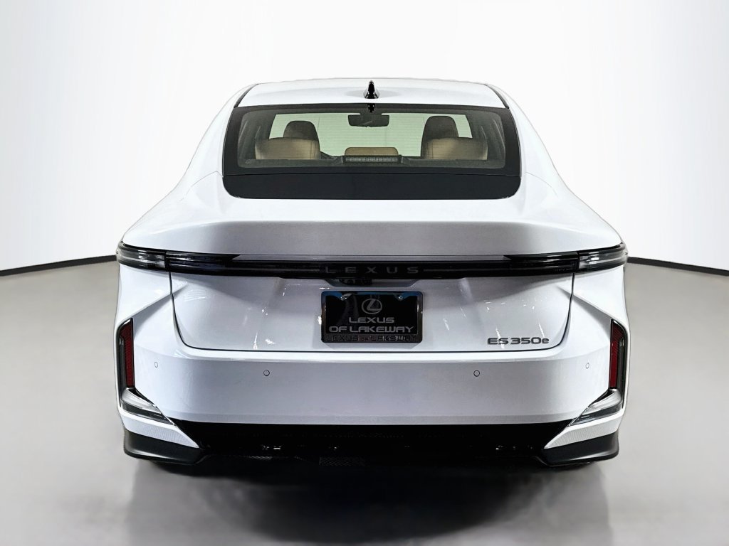 New 2026 Lexus ES 350e w/ Cold Area Package FWD image 6