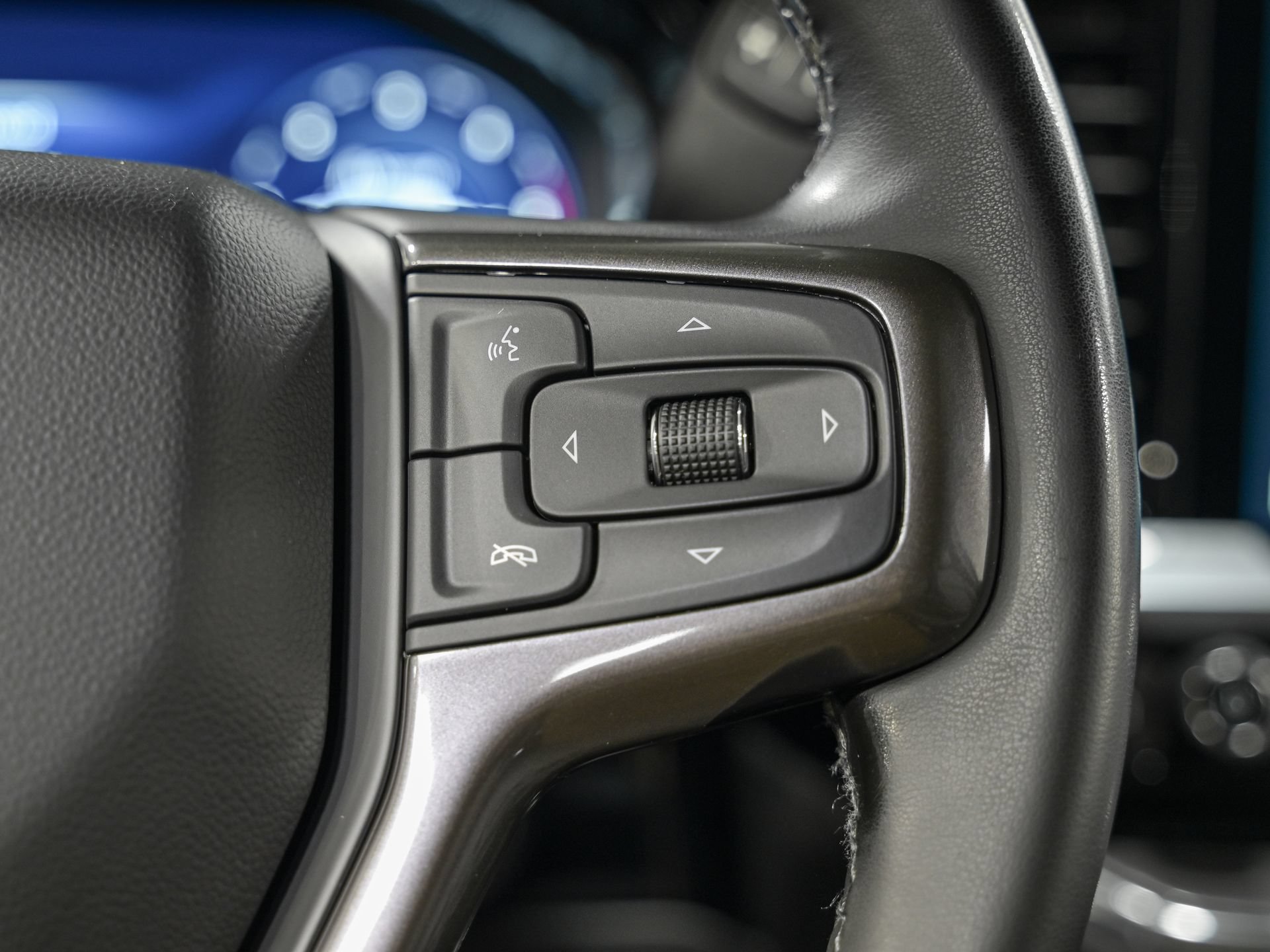 Used 2024 Chevrolet Silverado 2500 High Country w/ High Country Premium Package AWD/4WD image 20