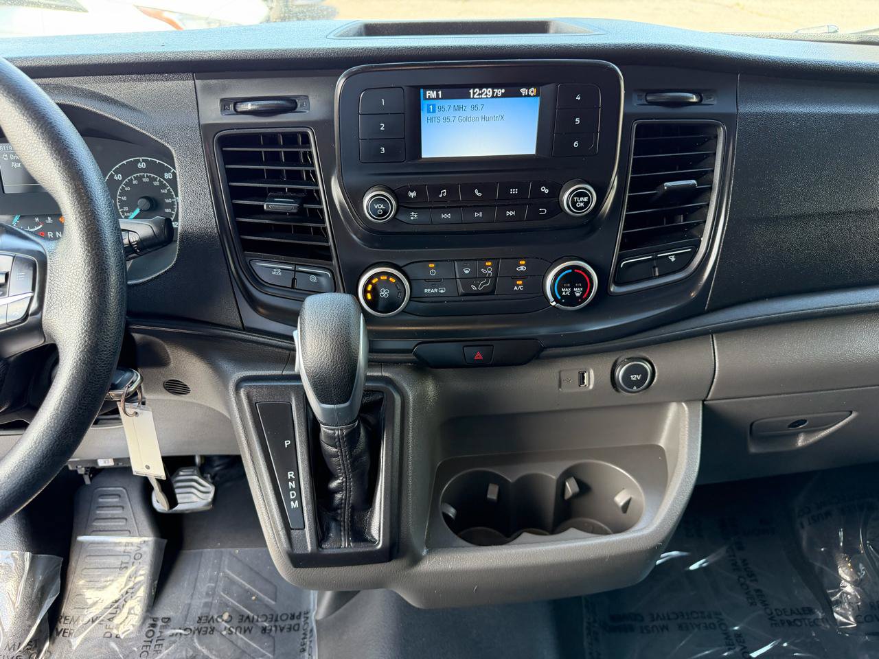 Used 2021 Ford Transit 150 Low Roof AWD image 19