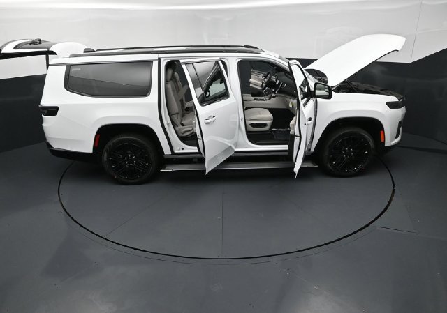 New 2026 Jeep Grand Wagoneer L Limited AWD/4WD image 30