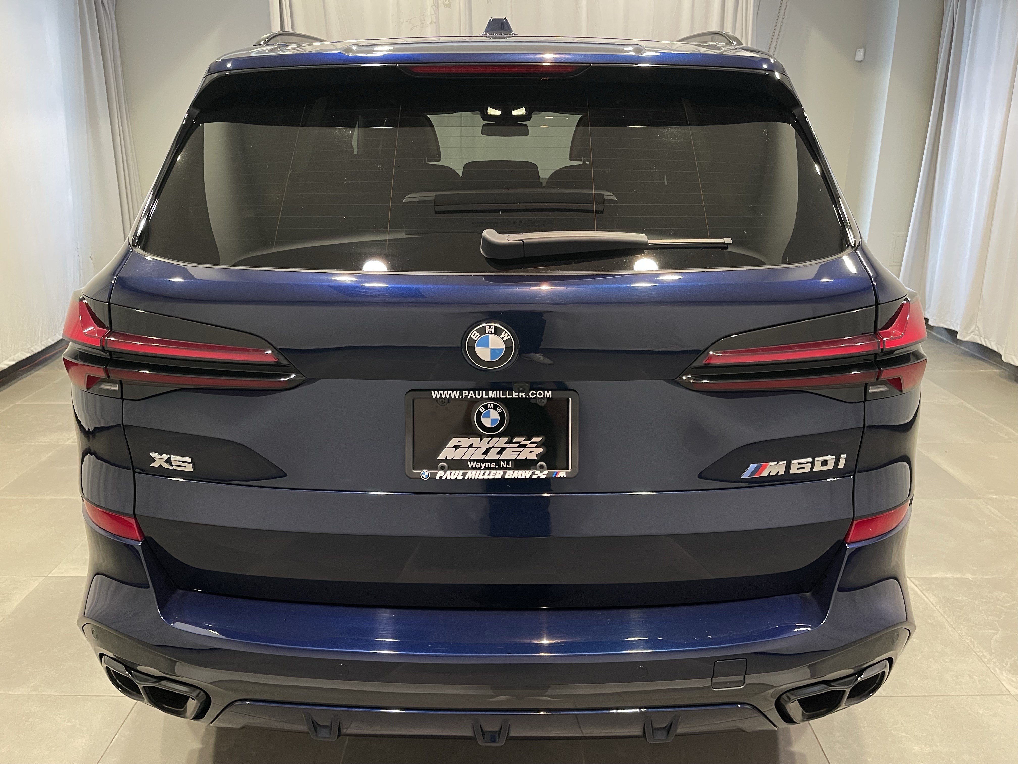 Certified 2025 BMW X5 M60i w/ Executive Package AWD/4WD image 5