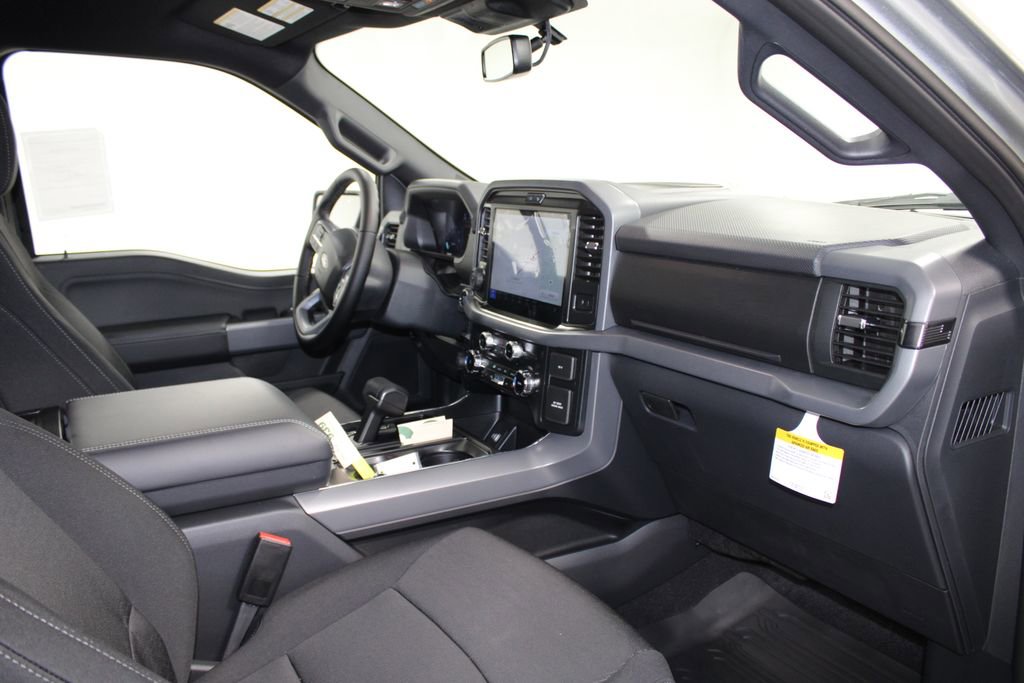 New 2026 Ford F150 XLT w/ Equipment Group 302A MID AWD/4WD image 30