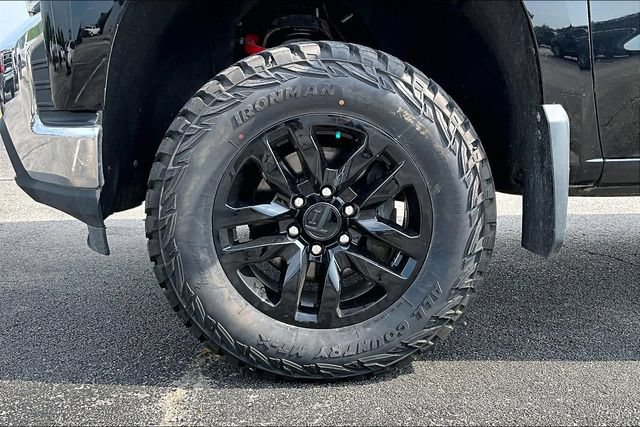 Used 2021 Chevrolet Silverado 1500 LT w/ LPO, Dark Essentials Package AWD/4WD image 35