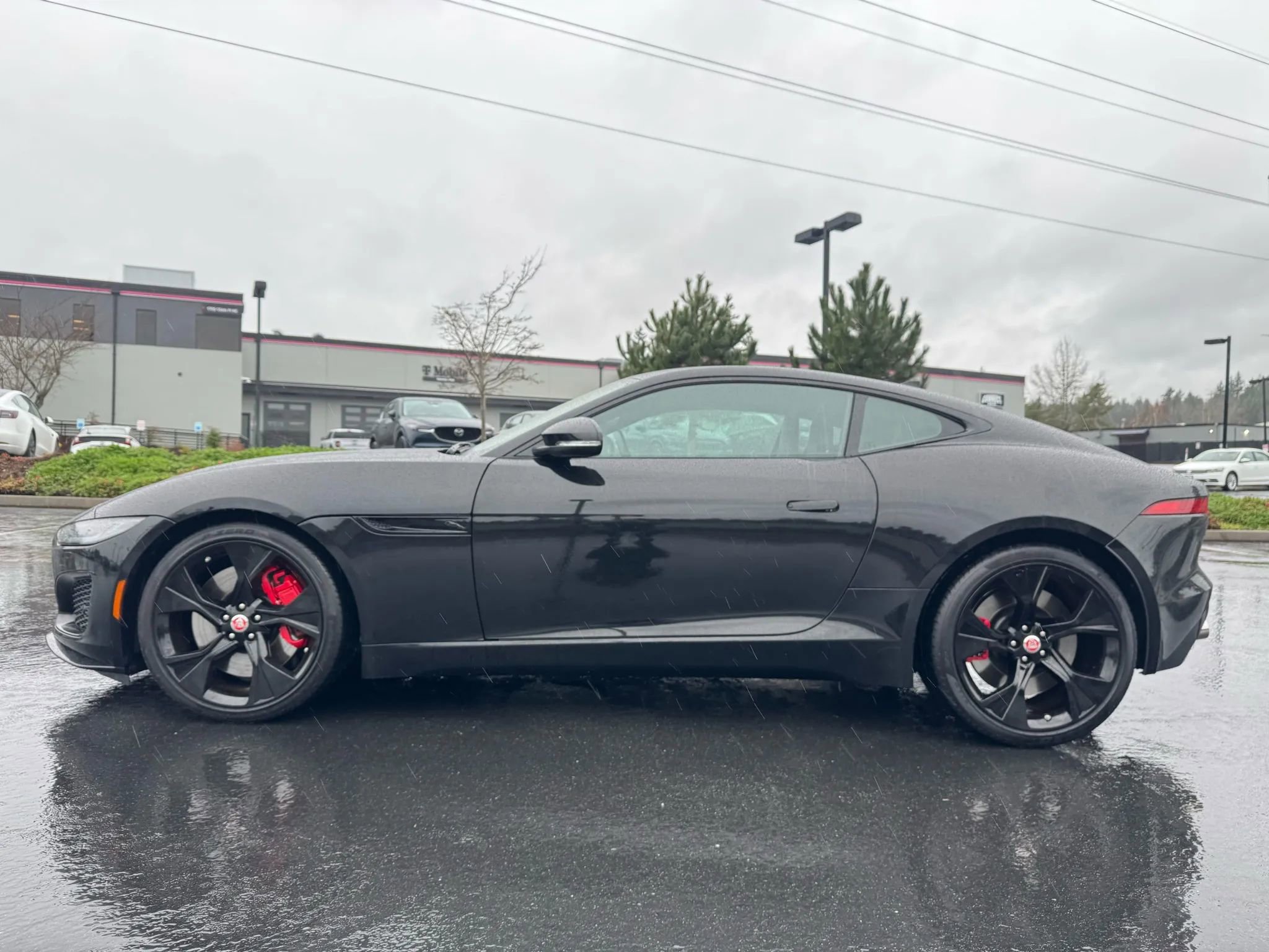 Used 2023 Jaguar F-TYPE Coupe image 6