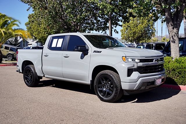 Used 2024 Chevrolet Silverado 1500 RST w/ Convenience Package II AWD/4WD image 6