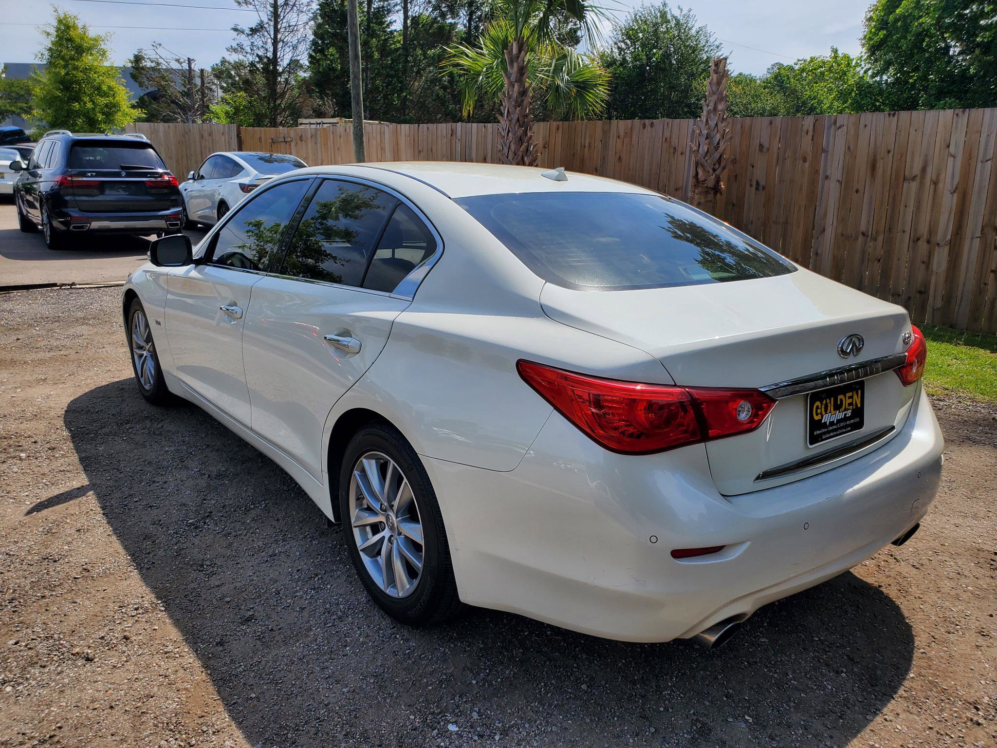 Used 2016 INFINITI Q50 3.0t Premium w/ Driver Assistance Package RWD image 5