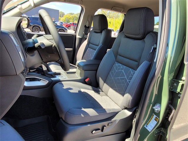 New 2026 Nissan Frontier SV image 9