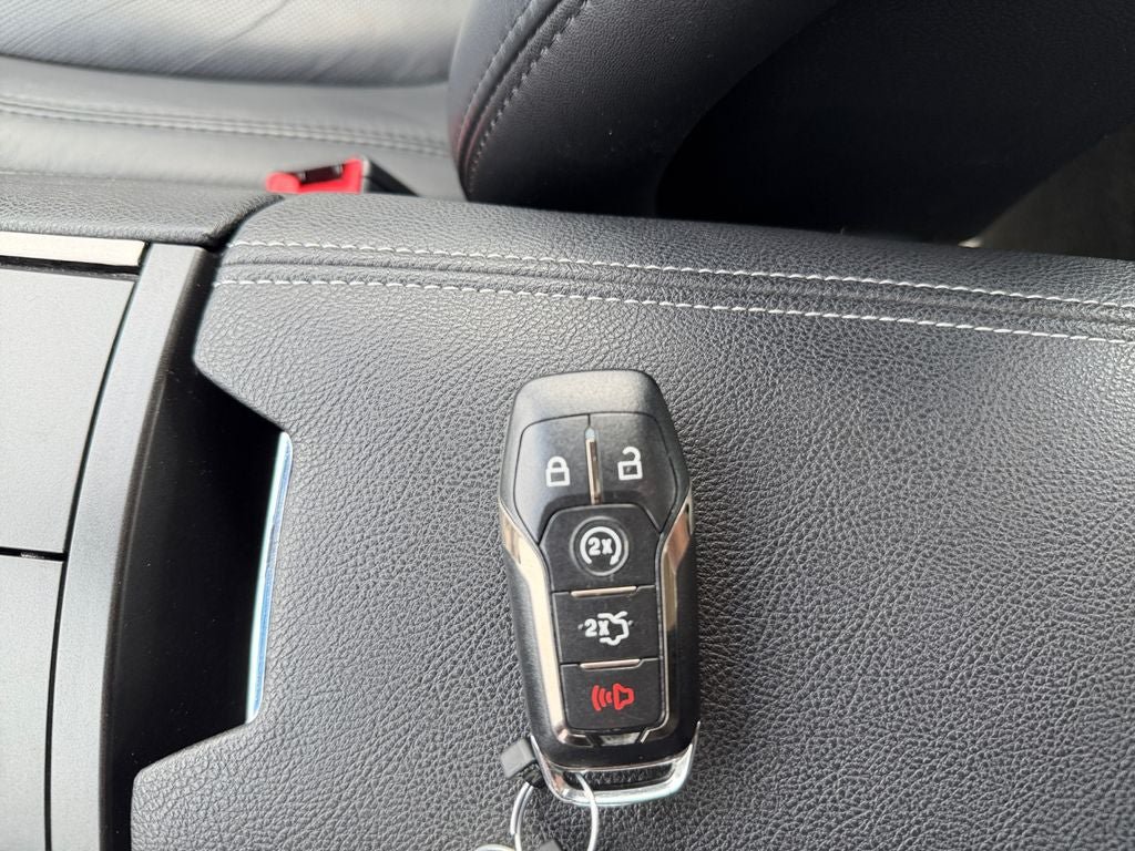Used 2016 Lincoln MKZ Hybrid w/ Equipment Group 600A Reserve FWD image 31
